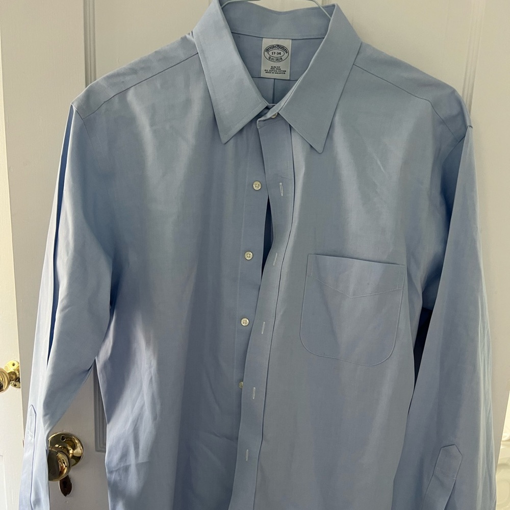 Light blue button down, brooks brothers, 17-34